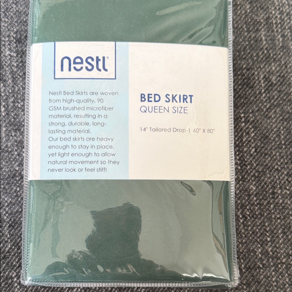Elegant Luxury Hotel Decor Soft NIb NESTL Bedding Queen Bed Skirt -Hunter Green